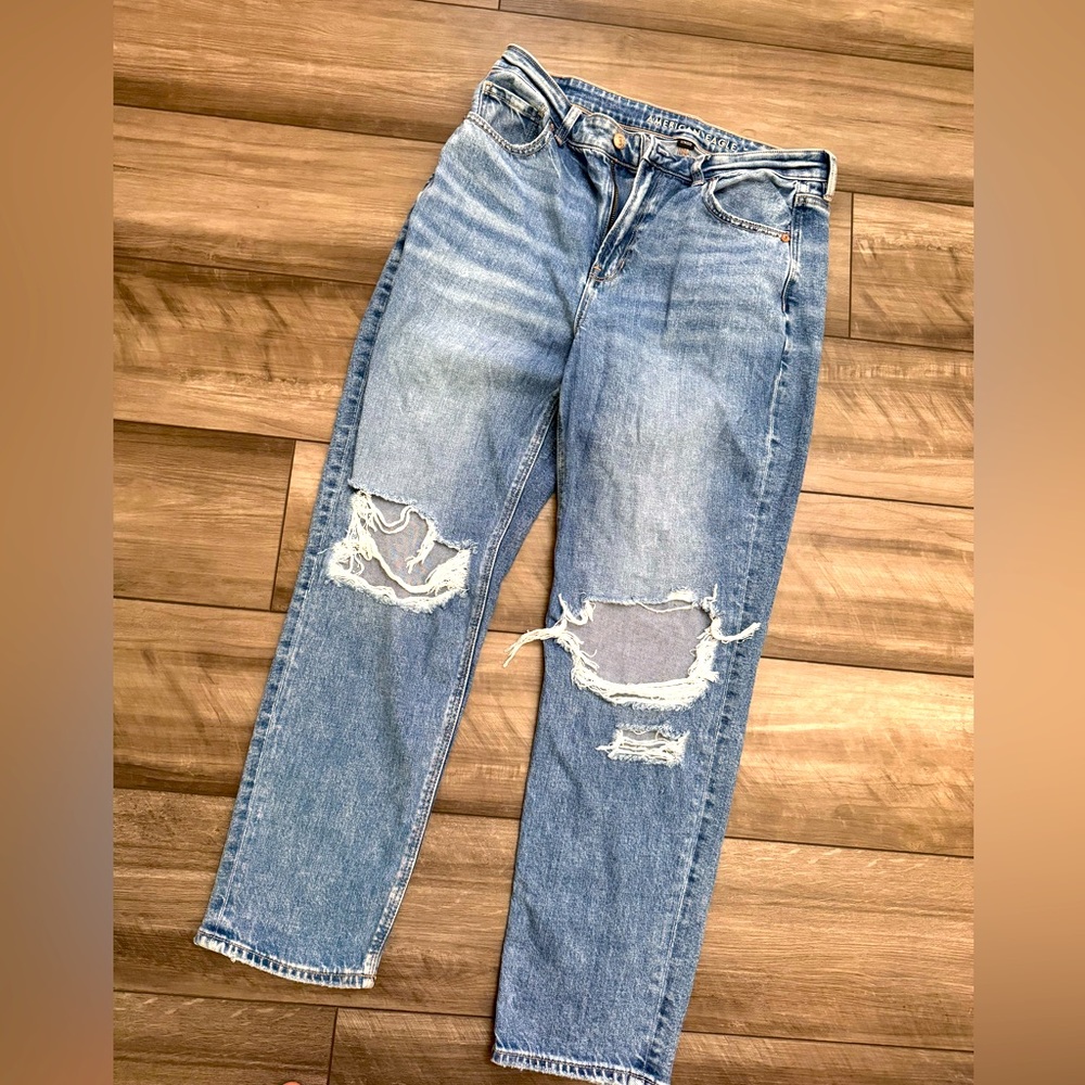 Medium wash mom jeans